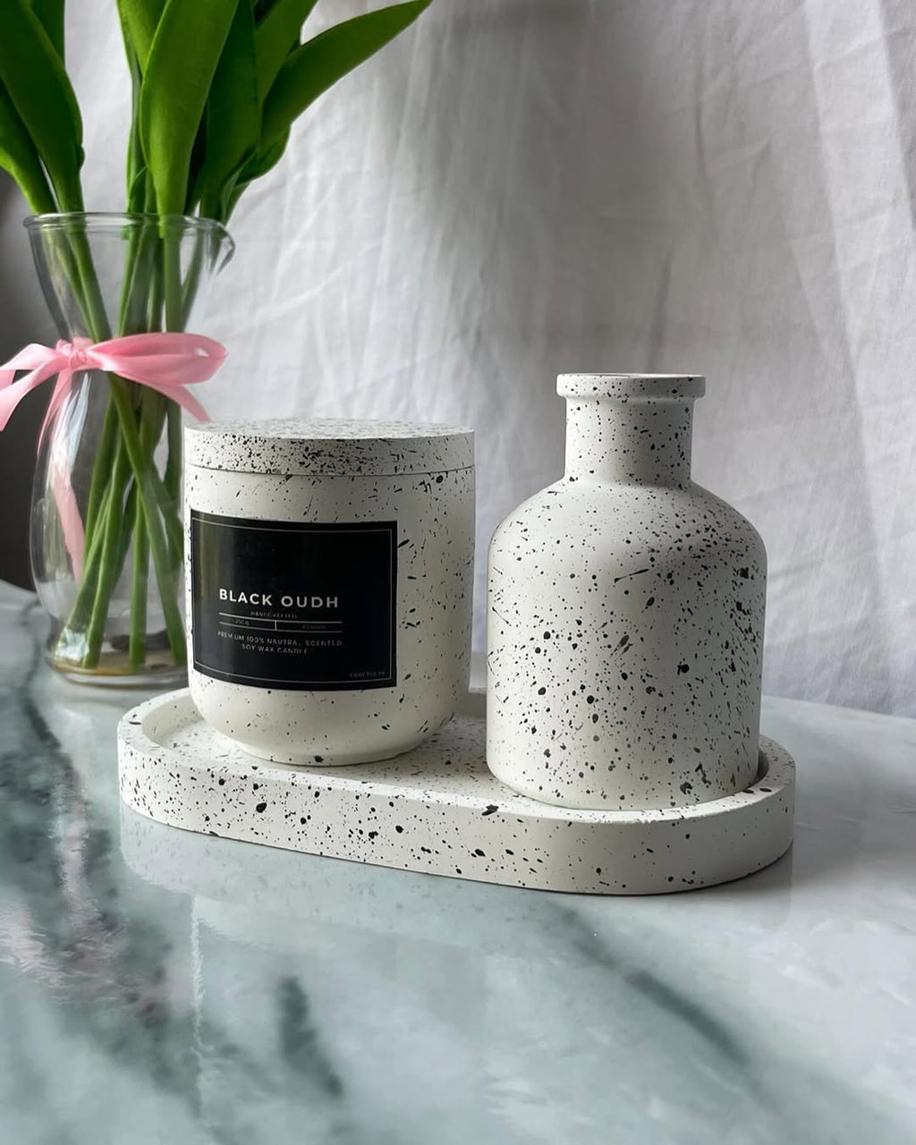 Black Oudh Candle Jar