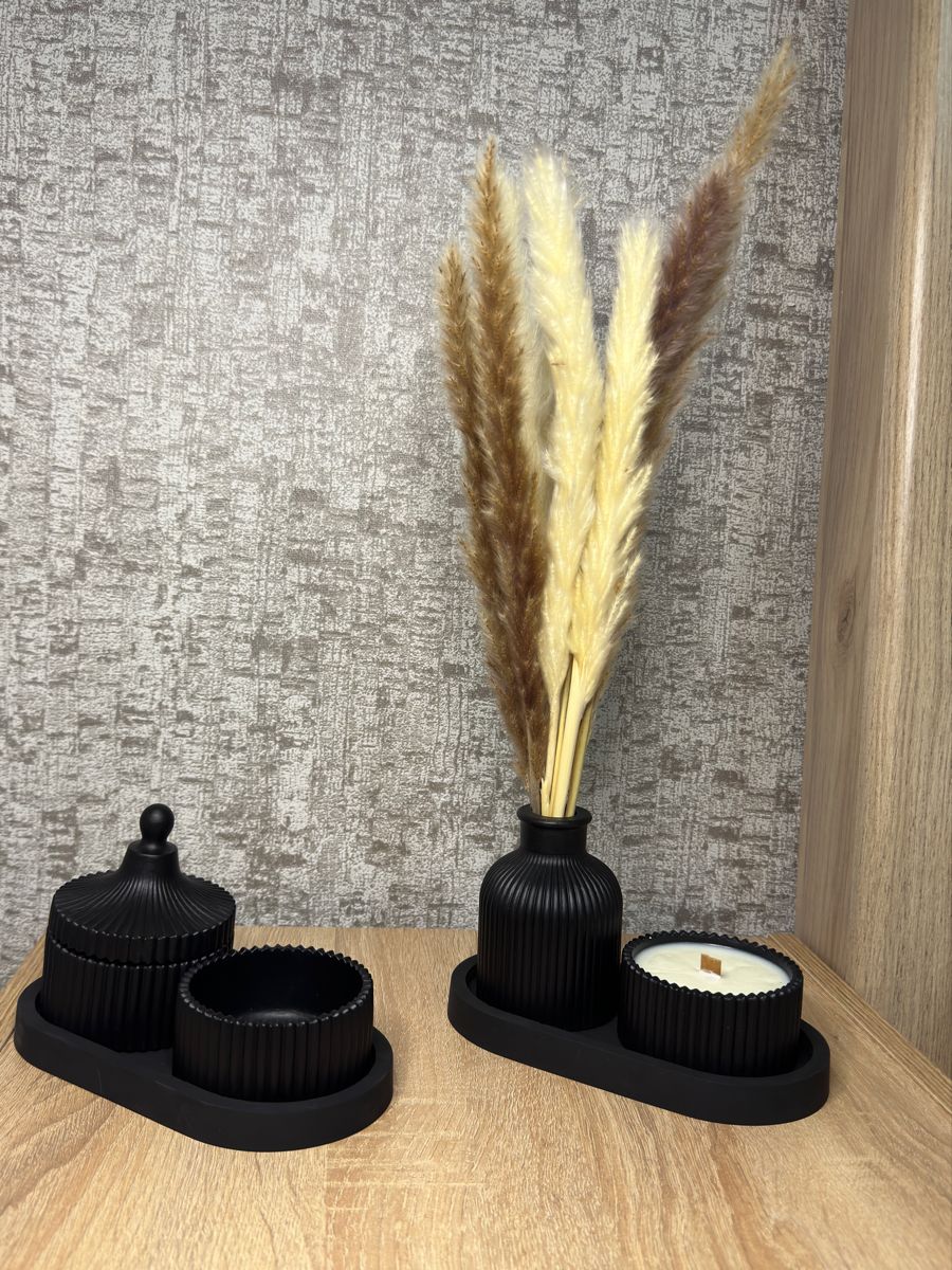 Black Vase Set (Limited Edition)