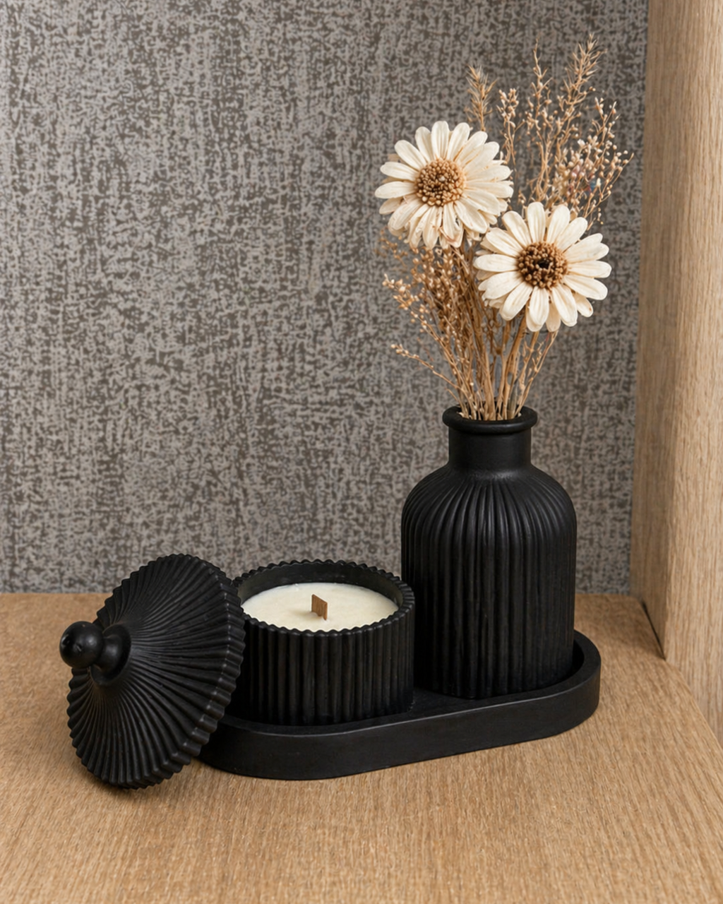 Black Vase Set (Limited Edition)